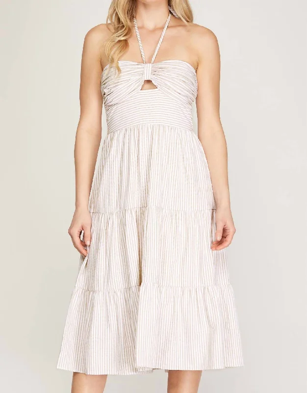 Tallulah Falls Sleeveless Halter Midi Dress in White/Tan Stylish Looks